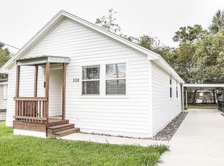 308 S 17th St, Nederland, TX 77627