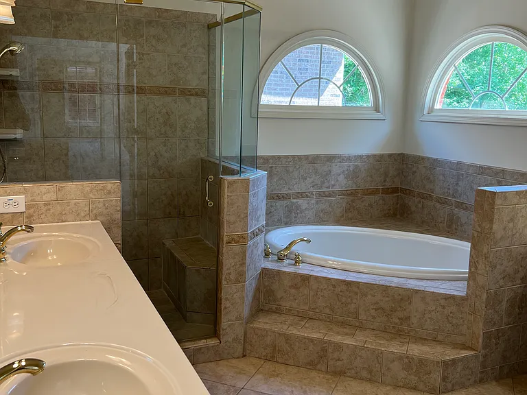 440 Wembley Cir — Photo 18