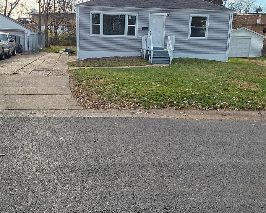 1st image of 6301 Abbott Dr