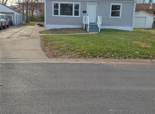 6301 Abbott Dr, Saint Louis, MO 63134