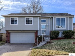 11635 Monroe St, Omaha, NE 68137