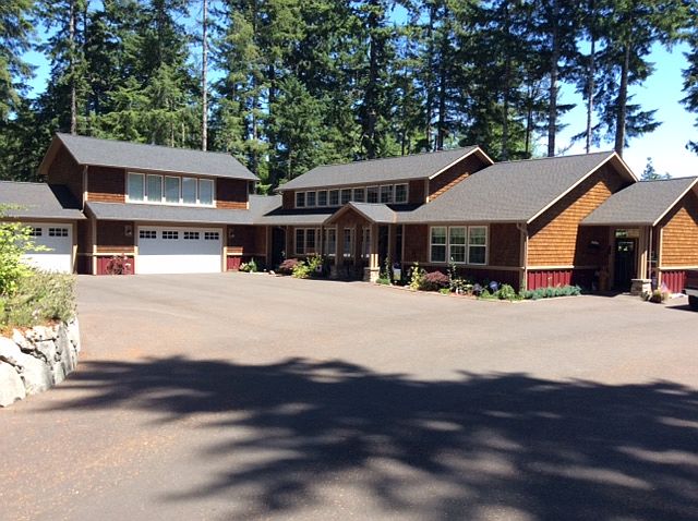 1st image of 100 East Lilly Pond Lane