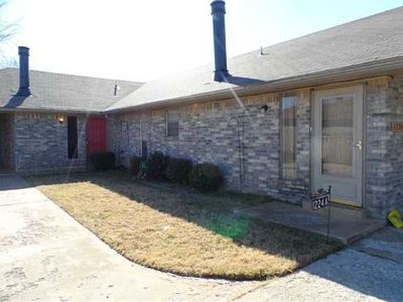 2nd image of 1224 W Huntington Way #B