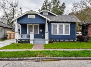 1128 W Temple St, Houston, TX 77009