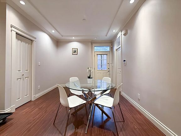 3rd image of 4338 Townley St #8