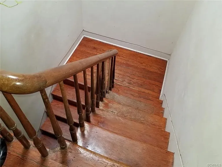 408 W Clay St — Photo 9