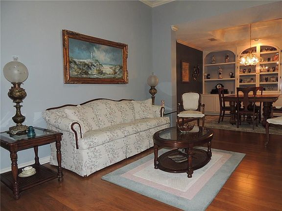 4th image of 2914 Spartacus Dr