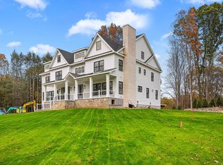 150 Wildwood Rd, Stamford, CT 06903