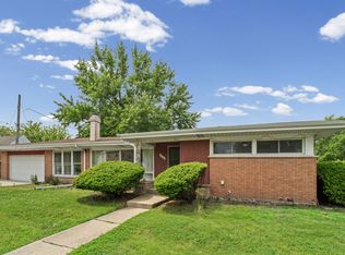 7946 Lotus Ave, Morton Grove, IL 60053