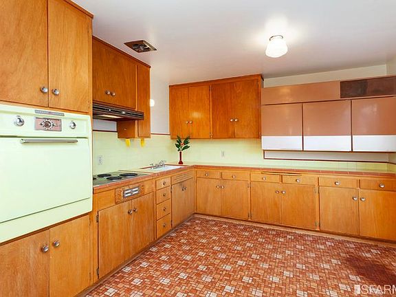 5th image of 253 Sussex St