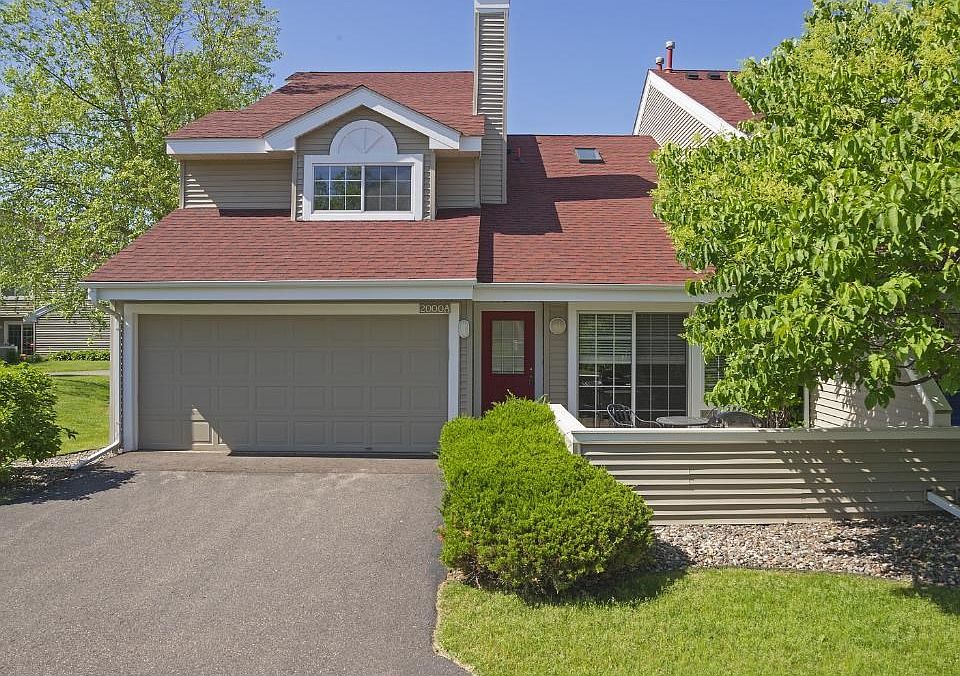 1st image of 2000 Shenandoah Ct N #A
