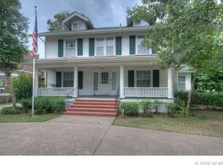 929 S Cherokee Ave, Bartlesville, OK 74003