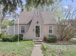 3603 N River Blvd, Sugar Creek, MO 64050