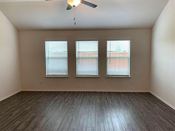2nd image of 2449 Evening Stone Dr