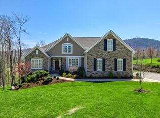 7430 Willow Leaf Cir, Roanoke, VA 24018