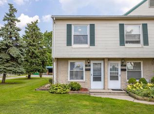 93 Floral Ave, Mount Clemens, MI 48043