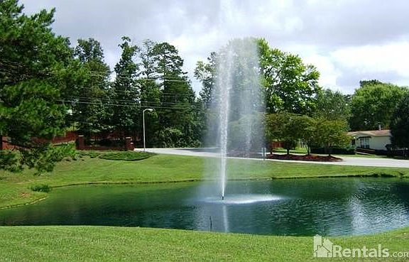 5th image of 2726 Southfork Dr