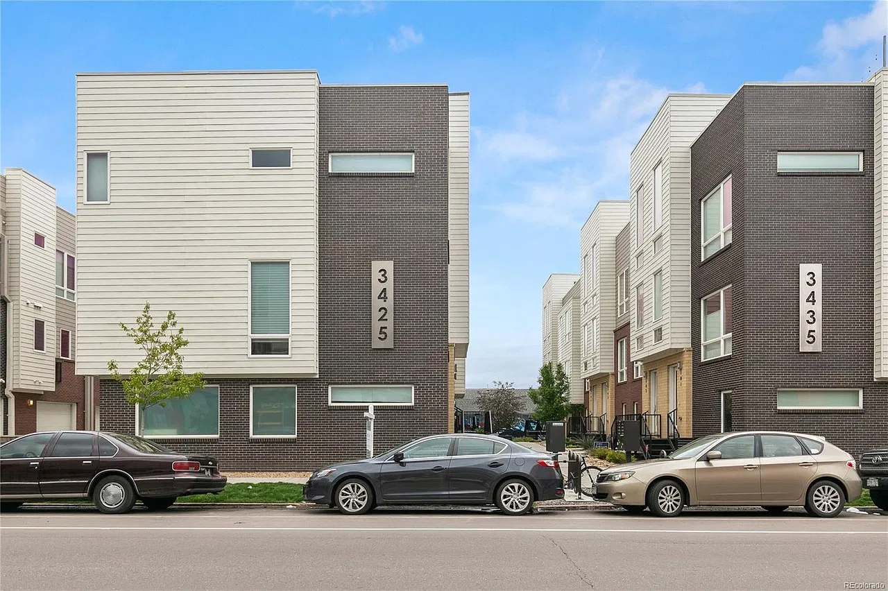 3 bed, 1280 sqft, $3,000 — Photo 1