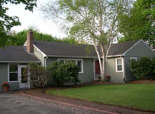 18 Leonard Rd, Sharon, MA 02067