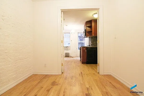 Rented by FirstService Realty (legacy) | media 10