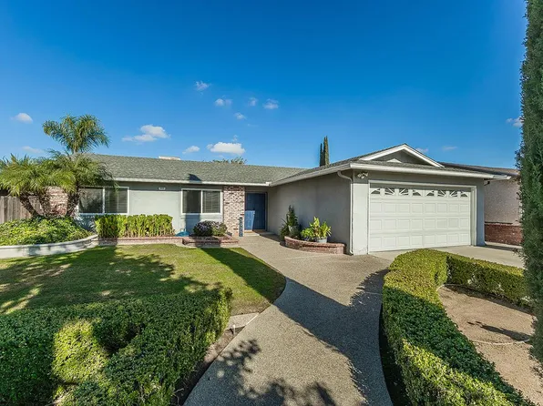 5933 E Saginaw Way, Fresno, CA 93727