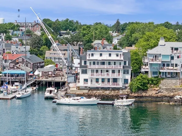 95 Front St #6, Marblehead, MA 01945