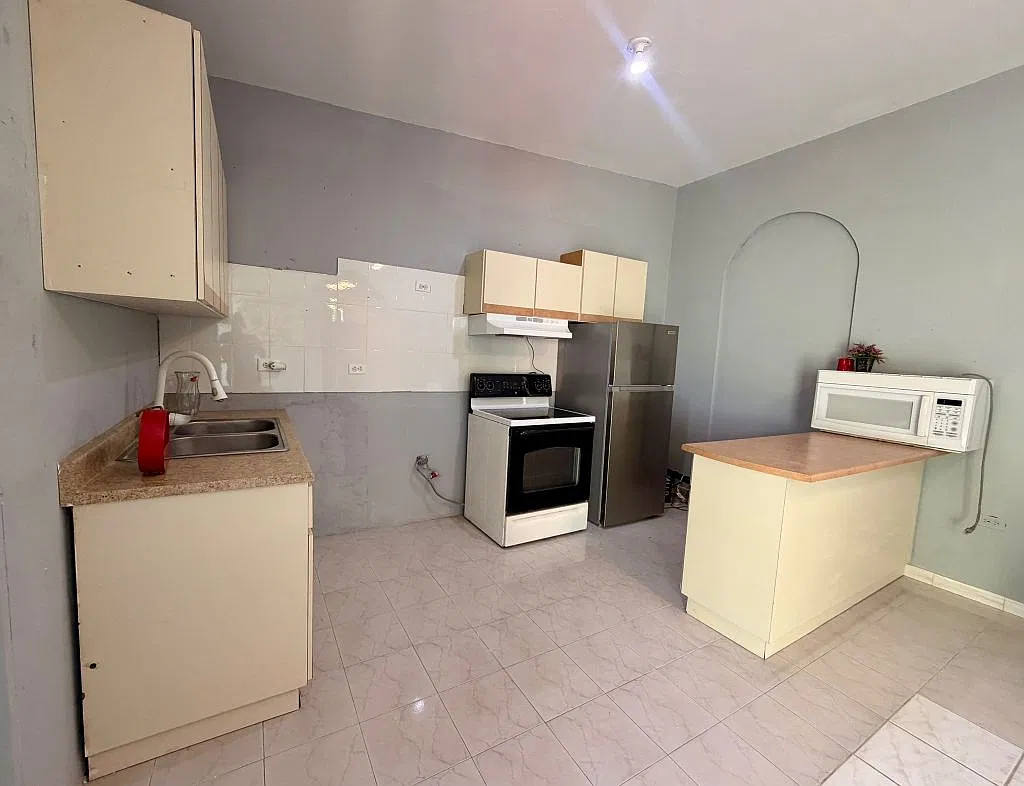 1 bed, 1.0 bath, 600 sqft, $1,100 — Photo 4