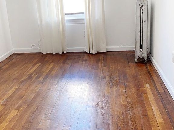 2nd image of 18-21 Ditmars Blvd #2AA