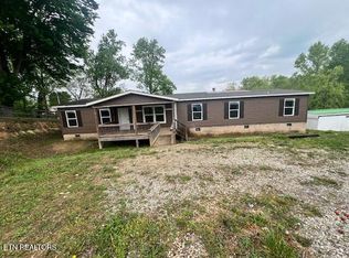 288 Little White Oak Rd, Duff, TN 37729