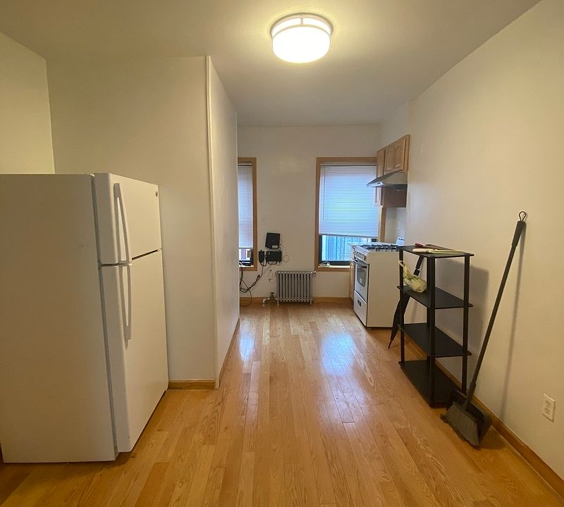 1st image of 59 Mott St #5RB