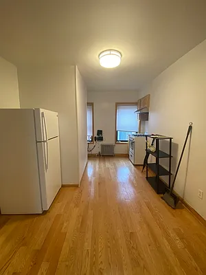 Rented by Living New York | media 11