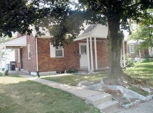 1110 Hillcrest Rd, Akron, PA 17501