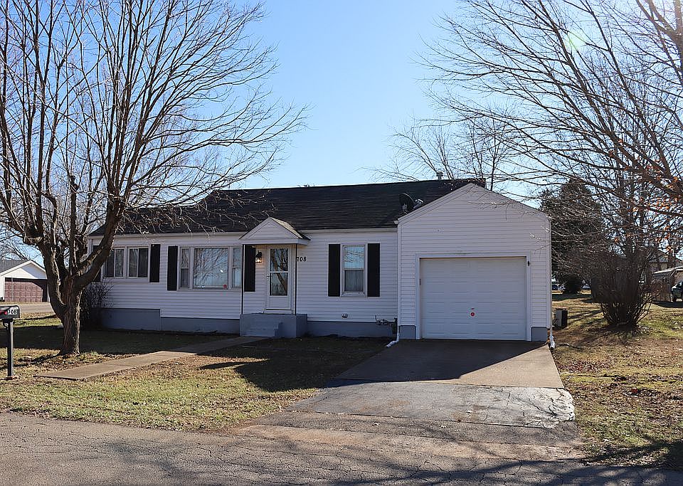 1st image of 708 E Elm St