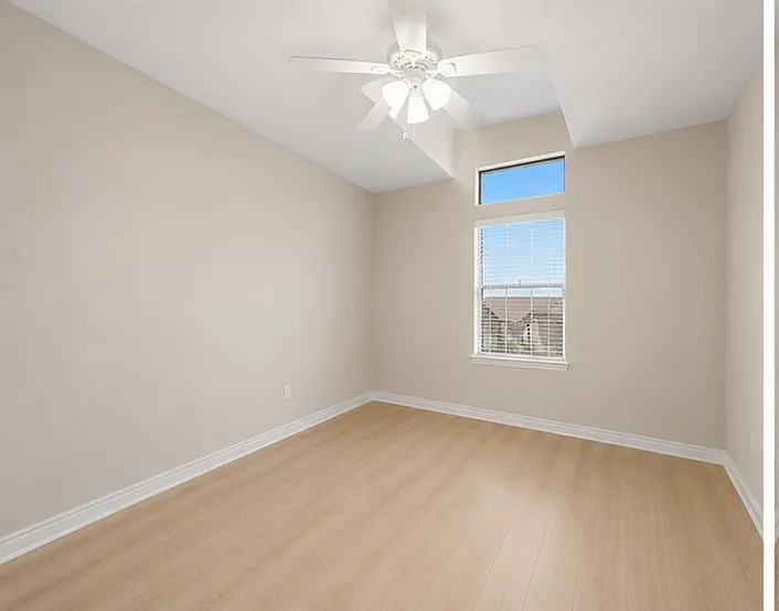 3323 General Pkwy — Photo 12