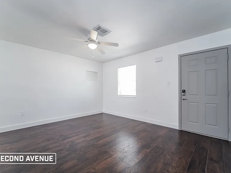 8617 Shumock Ave — Photo 3