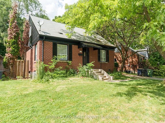 3rd image of 152 Ferris Rd