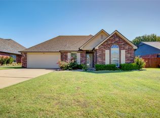 8945 N 155th East Ave, Owasso, OK 74055