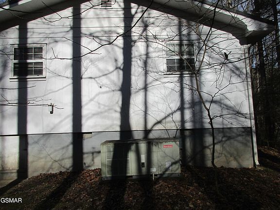 4th image of 4317 Lindsey Gap Rd