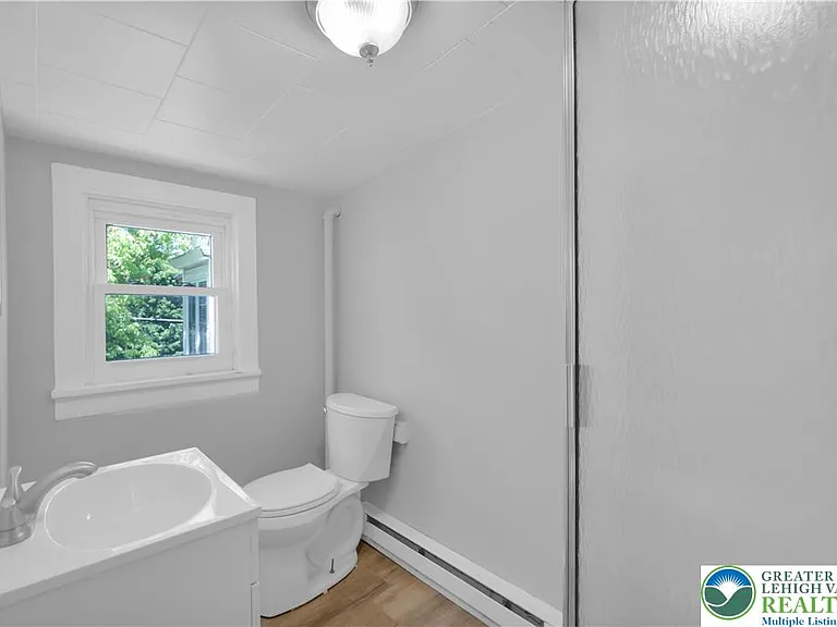149 W Ridge St #2B — Photo 7