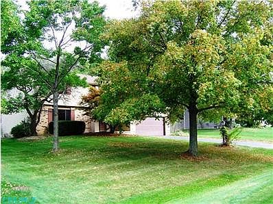 2nd image of 10256 N Crosset Hill Dr