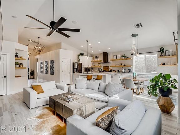 4th image of 6149 Old Rose Dr
