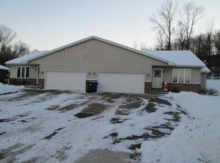 823 Dodge St, Kaukauna, WI 54130