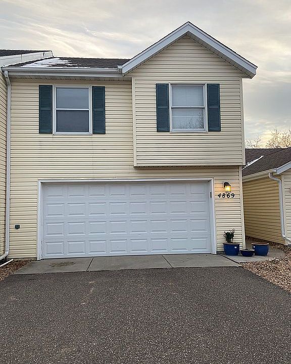 2nd image of 4869 Orchid Ln N