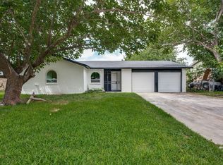 1021 Coury Rd, Everman, TX 76140