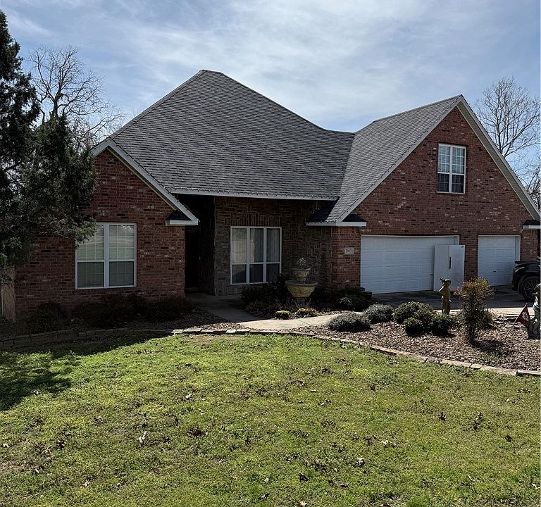1st image of 2983 Wagon Wheel Rd