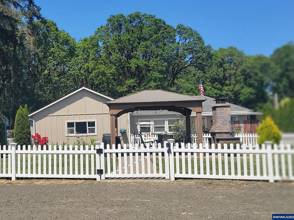 2nd image of 9850 Burch Grove Ln