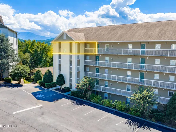 205 Ogle Dr #551, Pigeon Forge, TN 37863