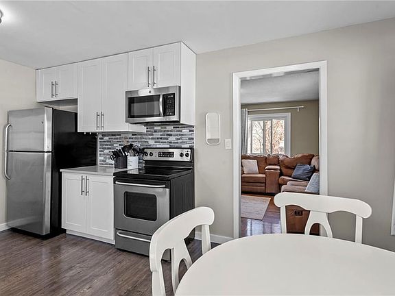 5th image of 540 S 72nd St
