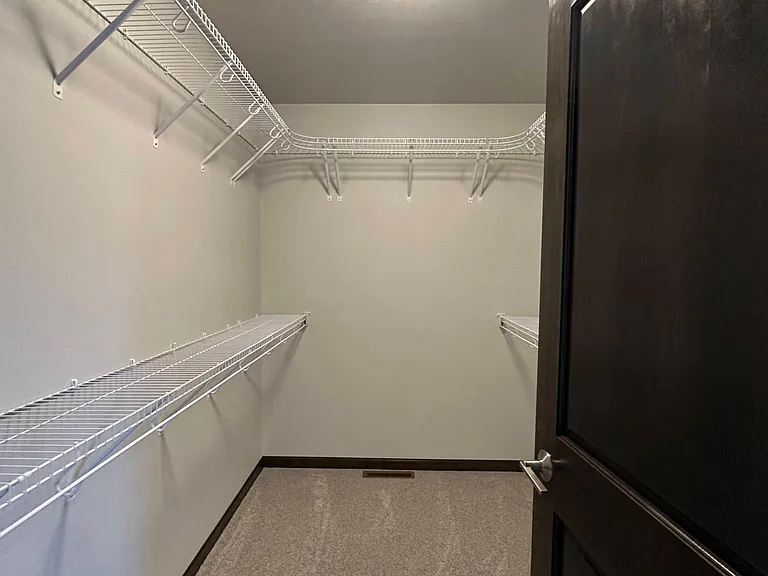 2911 Sabal Oak Dr — Photo 9