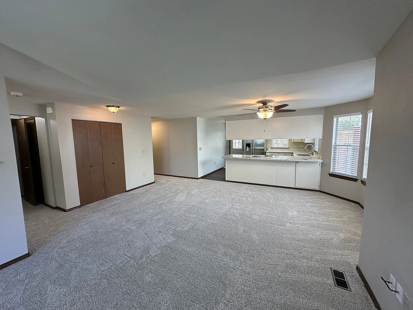 5710 N 21st St #10 — Photo 4